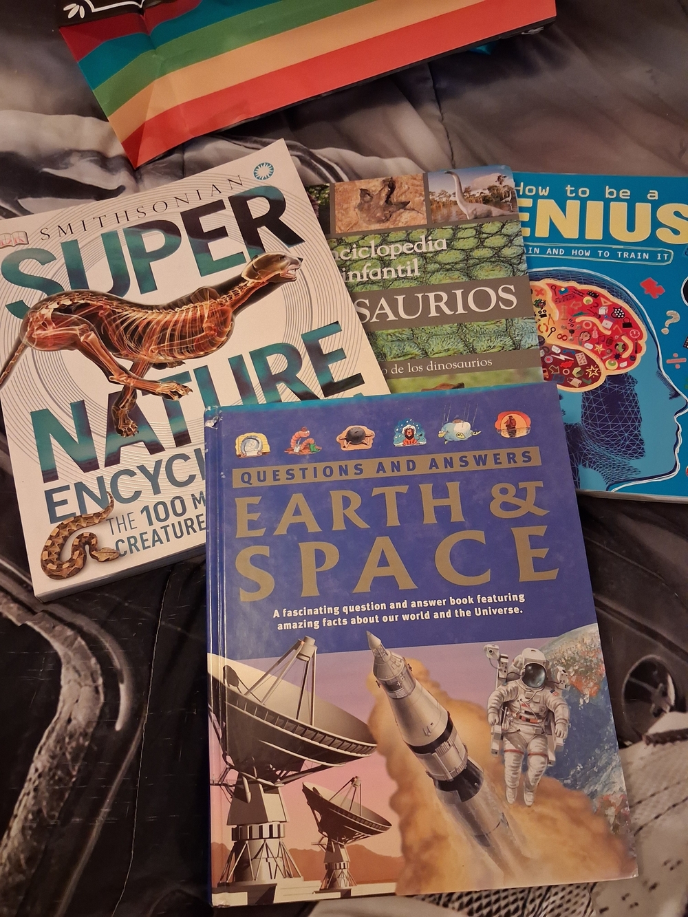Earth & Space Questions and Answers Book - Blue